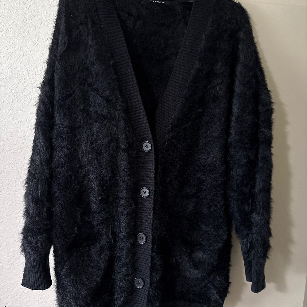 T Tahari black faux fur sweater